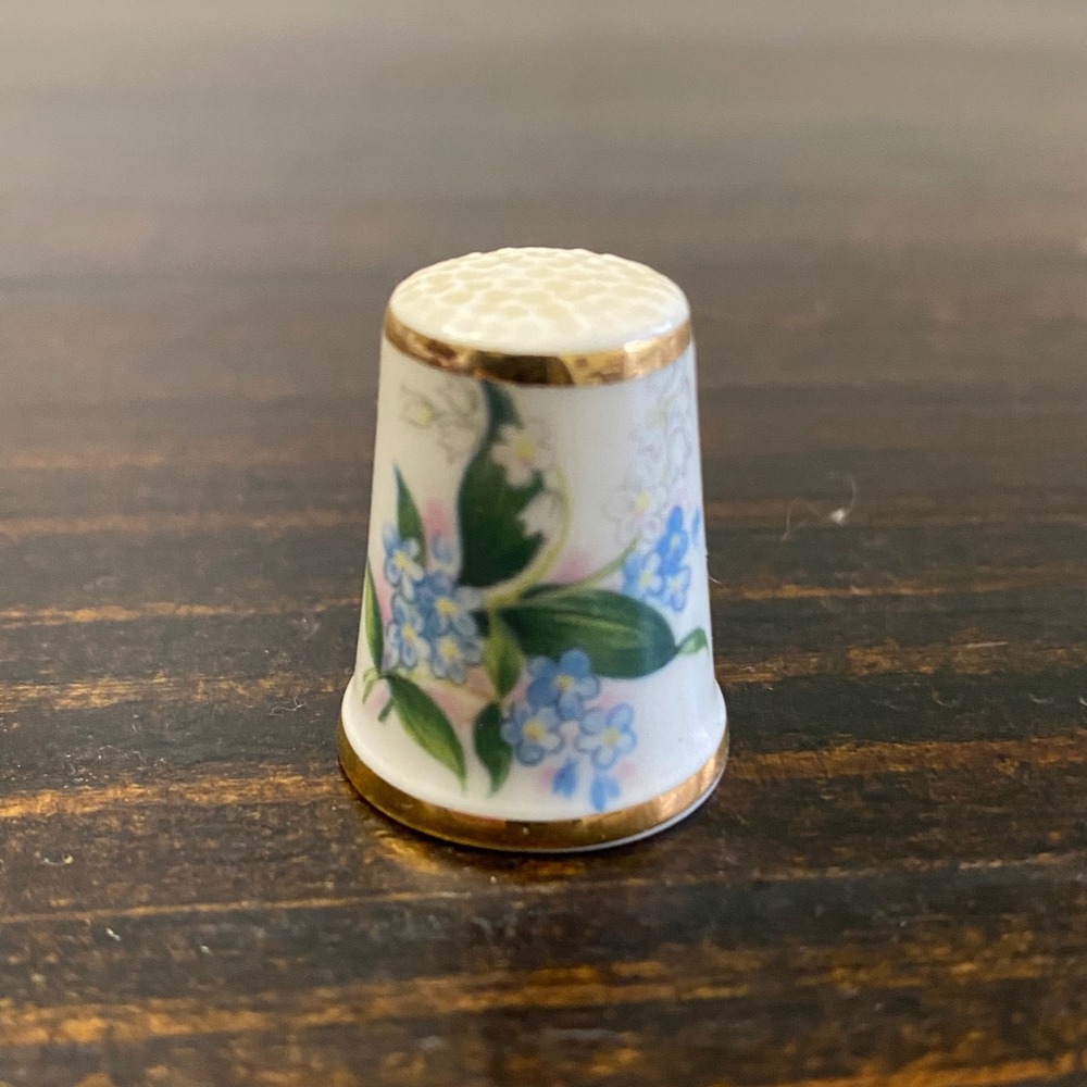 Royal Grafton Bone China Thimble Floral Swinburne Spring Quote‎ Made in England